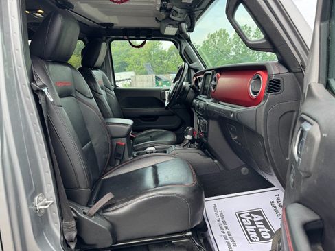 Used 2020 Jeep Wrangler Unlimited Rubicon AWD/4WD image 19