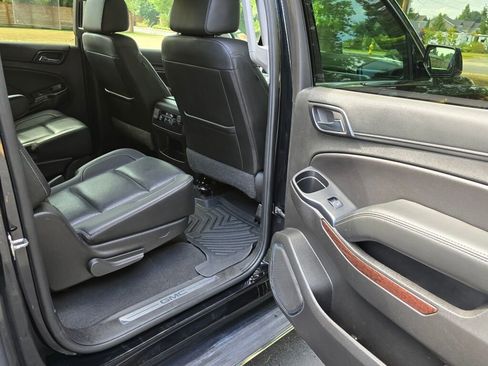 Used 2019 GMC Yukon XL SLT image 15