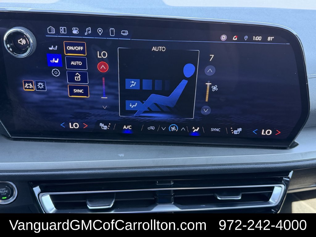 Used 2025 Chevrolet Traverse LT FWD image 20