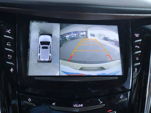 Used 2015 Cadillac Escalade Premium image 25