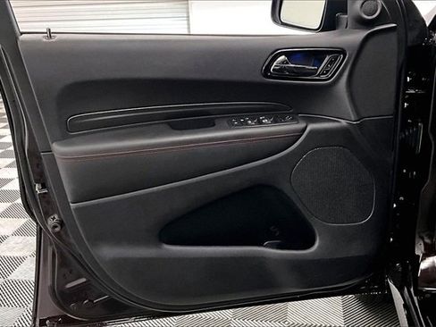 Used 2024 Dodge Durango GT image 16
