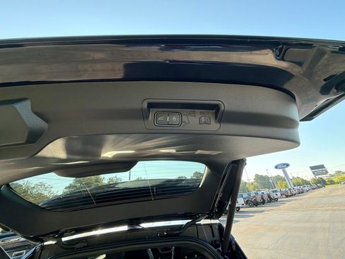 New 2027 Ford Explorer ST-Line w/ Premium Package RWD image 11