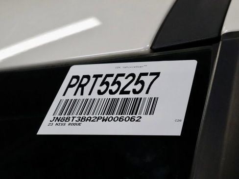 Certified 2023 Nissan Rogue SV image 32