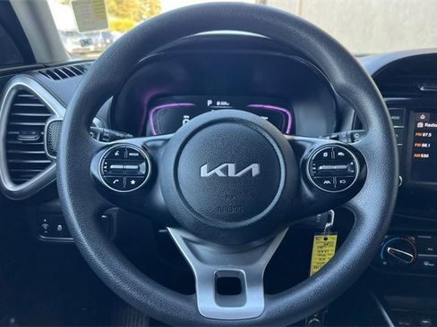 Used 2024 Kia Soul LX w/ Option Group 015 image 27