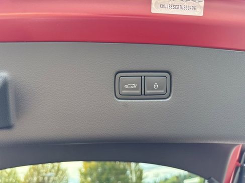 New 2026 Genesis GV80 3.5T e-SC image 15