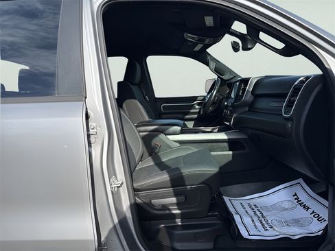 Used 2022 RAM 1500 Big Horn image 10