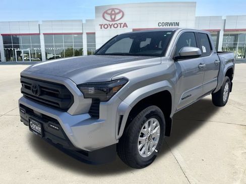 New 2026 Toyota Tacoma SR5 AWD/4WD image 8