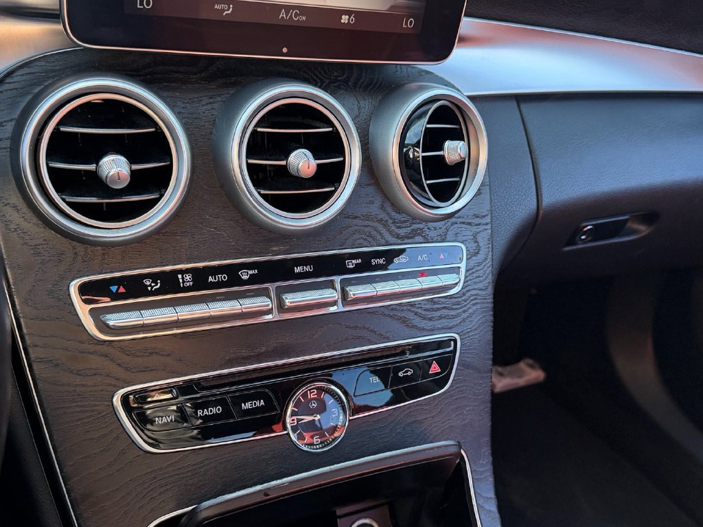 Used 2016 Mercedes-Benz C 300 4MATIC Sedan image 12