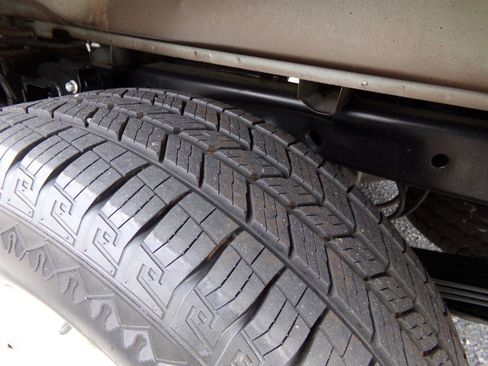 Used 2005 Ford F150 Lariat image 61