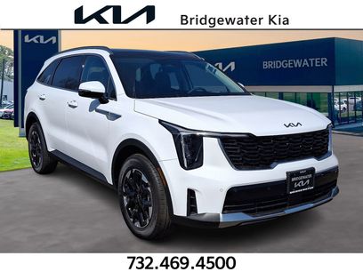 New 2025 Kia Sorento S w/ Panoramic Sunroof Package