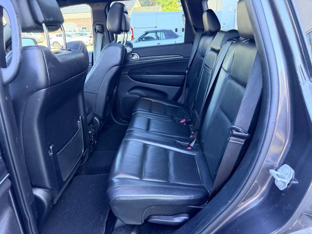 Used 2020 Jeep Grand Cherokee Limited w/ Luxury Group II AWD/4WD image 18