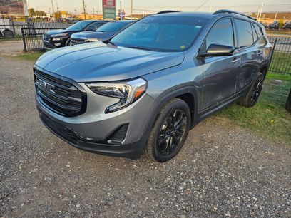 Used 2021 GMC Terrain SLE w/ Driver Convenience Package