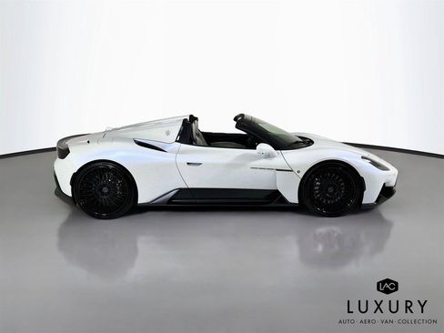 Used 2023 Maserati MC20 Spyder RWD image 5