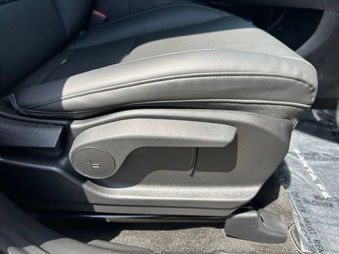 Used 2025 Hyundai Santa Fe SEL AWD/4WD image 39
