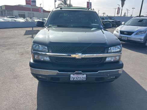 Used 2005 Chevrolet Avalanche Z71 w/ Sun And Sound Package image 10