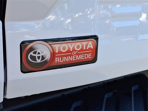 Used 2024 Ford Ranger XLT image 28