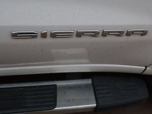 Used 2021 GMC Sierra 1500 SLT w/ SLT Premium Package image 10