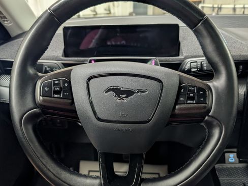 Used 2021 Ford Mustang Mach-E Premium image 20