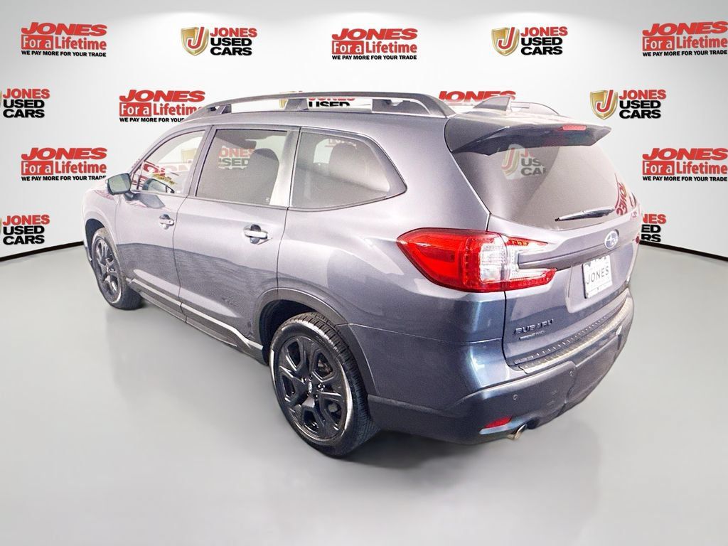 Used 2023 Subaru Ascent Onyx Edition Limited AWD/4WD image 2