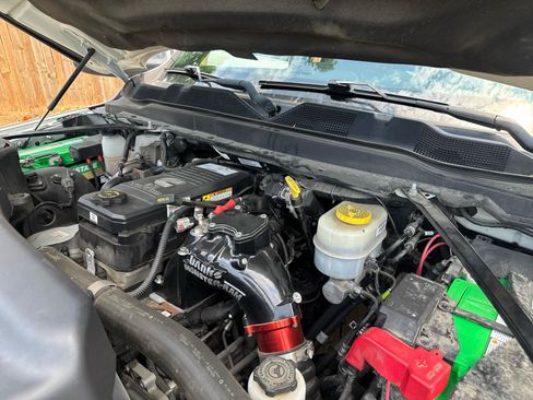 Used 2019 RAM 3500 Laramie AWD/4WD image 5