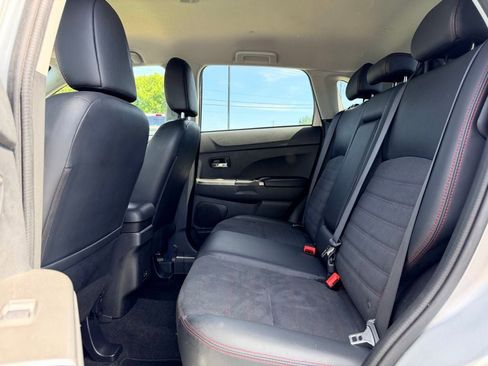 Used 2024 Mitsubishi Outlander Sport SE AWD/4WD image 11