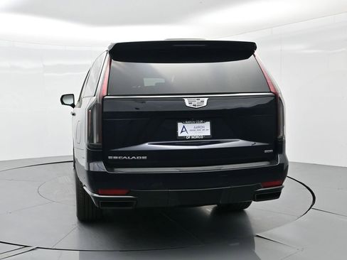 Used 2023 Cadillac Escalade ESV Sport Platinum w/ LPO, ONYX Package image 8