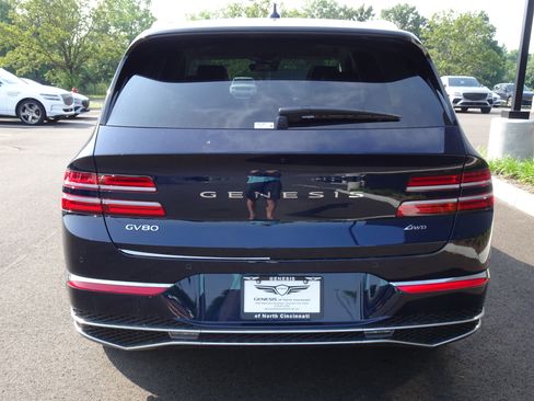 New 2025 Genesis GV80 2.5T Prestige image 4