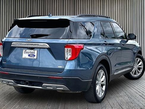 Used 2020 Ford Explorer XLT w/ Equipment Group 202A AWD/4WD image 2