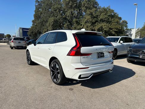 New 2026 Volvo XC60 B5 Plus w/ Protection Package Premier image 4