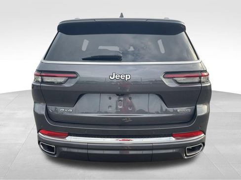 Used 2023 Jeep Grand Cherokee L Overland w/ Rear Seat Video Group I AWD/4WD image 18