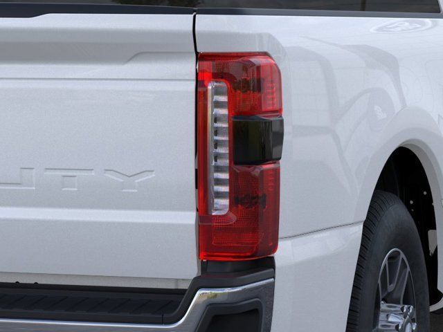 New 2026 Ford F350 Lariat RWD image 21