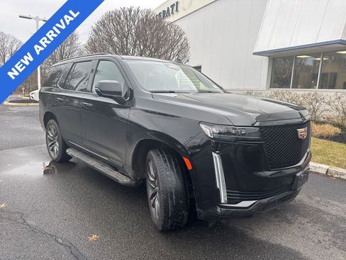 Used 2024 Cadillac Escalade Sport image 1