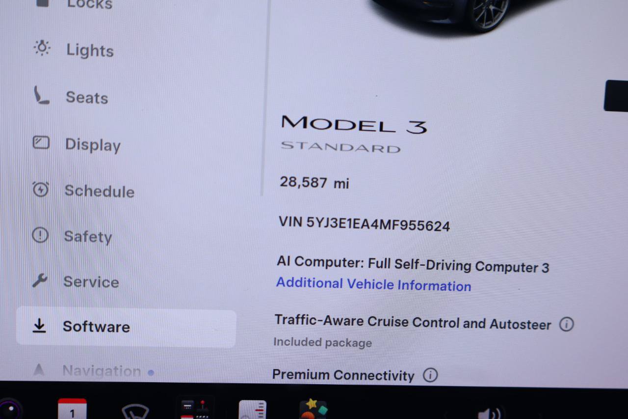 Used 2021 Tesla Model 3 RWD image 20
