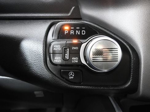 Used 2022 RAM 1500 Big Horn AWD/4WD image 32