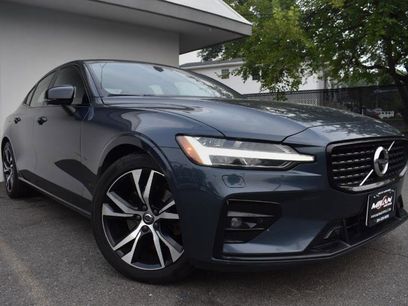 Used 2022 Volvo S60 B5 R-Design w/ Advanced Package