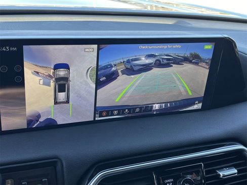 Used 2025 Nissan Armada Platinum Reserve image 17