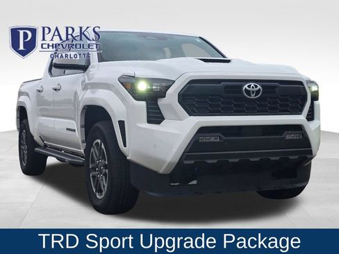 Used 2024 Toyota Tacoma TRD Sport w/ TRD Sport Upgrade Package AWD/4WD image 1