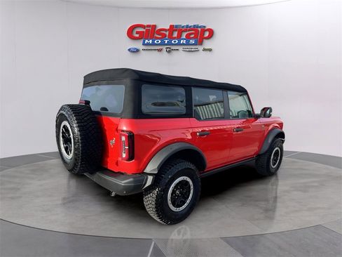 Used 2022 Ford Bronco Badlands image 5