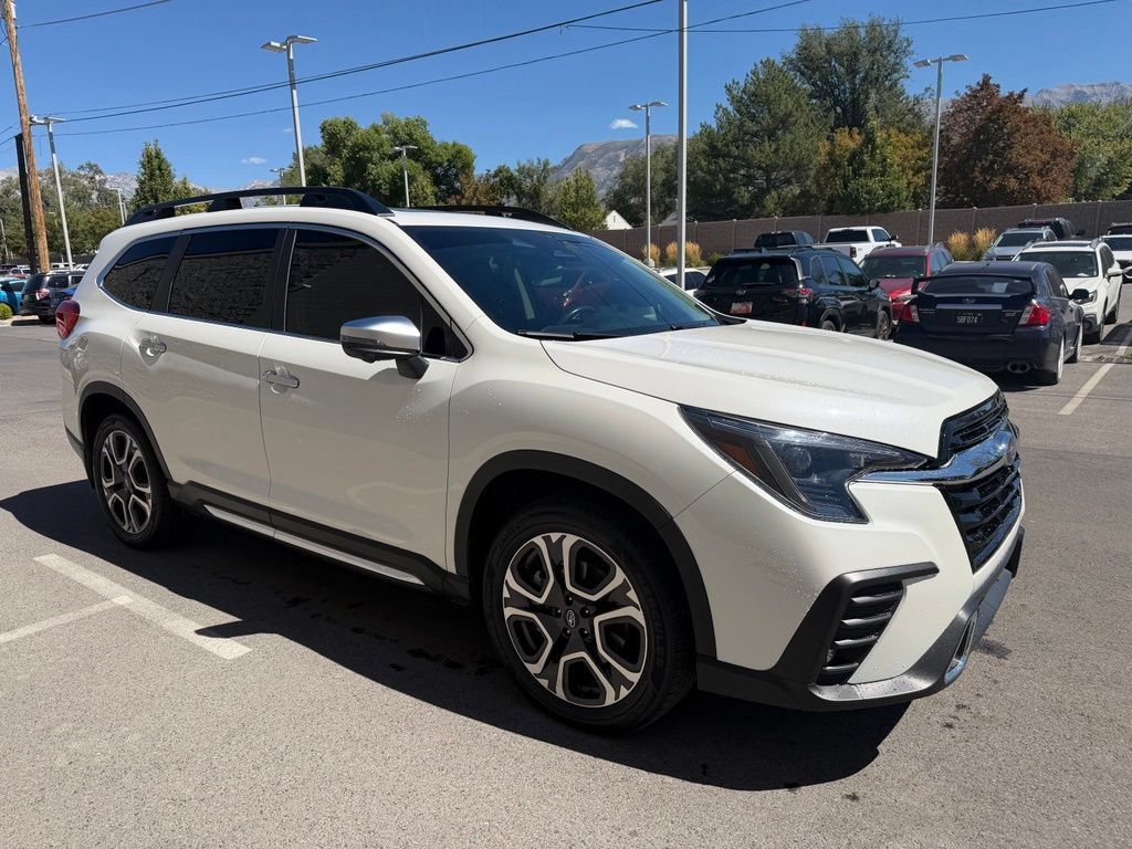 Used 2023 Subaru Ascent Touring AWD/4WD image 7