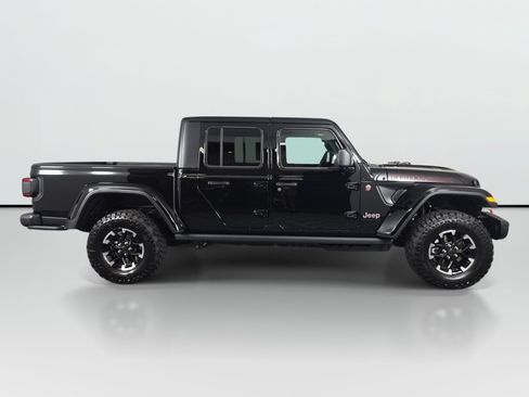 New 2026 Jeep Gladiator Sport AWD/4WD image 7