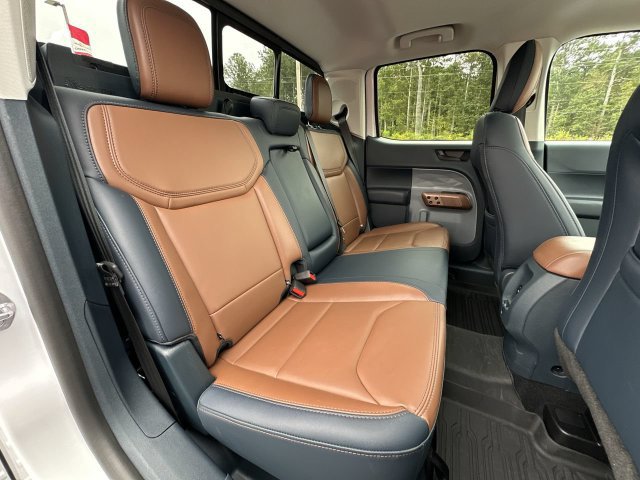 Used 2023 Ford Maverick Lariat w/ Equipment Group 500A Standard AWD/4WD image 25