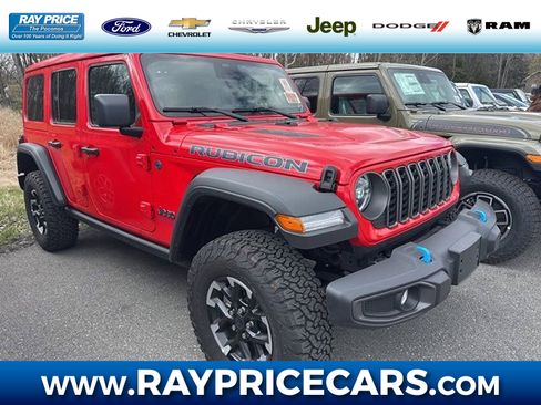 Used 2025 Jeep Wrangler Unlimited Rubicon 4xe w/ Convenience Group image 1