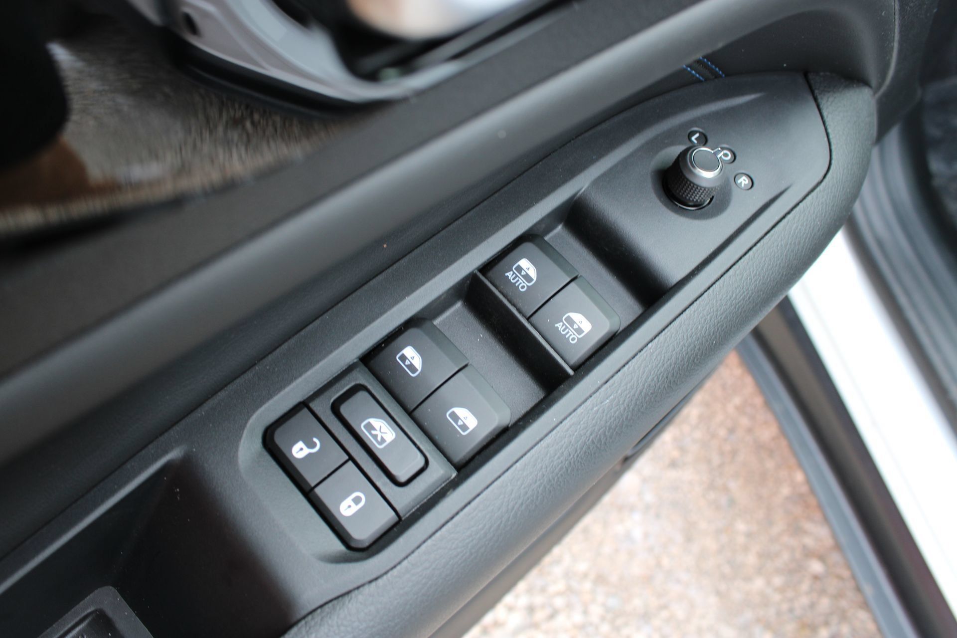 New 2026 Jeep Compass Latitude AWD/4WD image 20