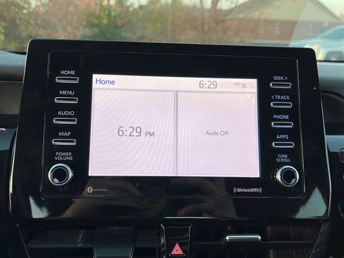 Used 2023 Toyota Camry SE image 16