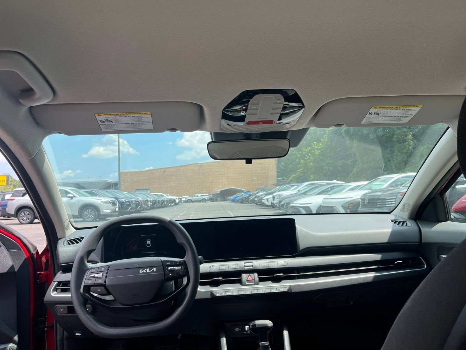 Used 2025 Kia K4 FWD image 35
