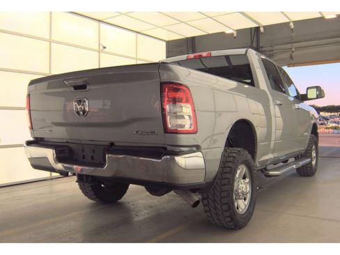 Used 2020 RAM 2500 Big Horn AWD/4WD image 5