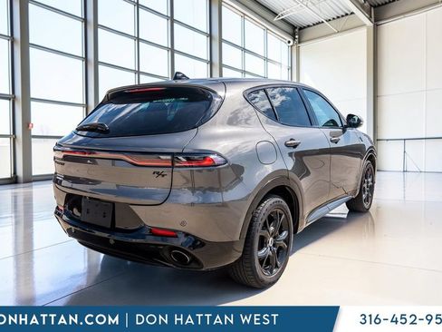 Used 2024 Dodge Hornet R/T Plus w/ R/T Blacktop Package AWD/4WD image 31