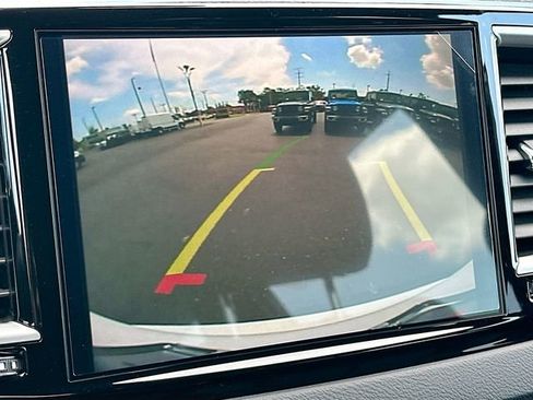 New 2025 Chrysler Voyager LX image 8