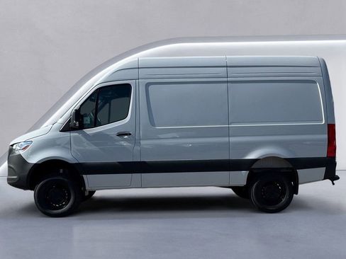 New 2025 Mercedes-Benz Sprinter 2500 image 6
