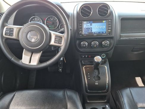 Used 2012 Jeep Patriot Limited w/ Sun/Sound Group FWD image 13